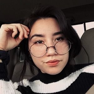 Meet your Posher, Alyse